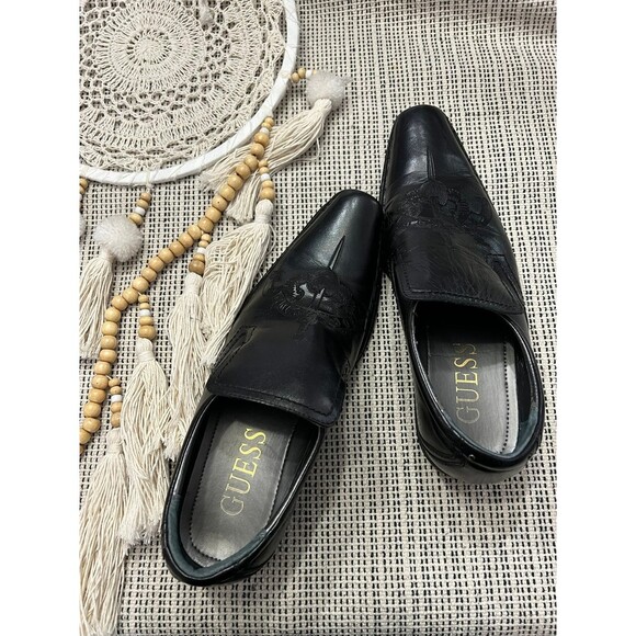Guess Mgmicky Black Leather Embossed Sword & Wings Western Loafers Size 10M